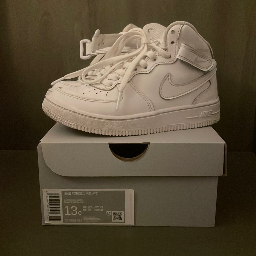Nike shoes